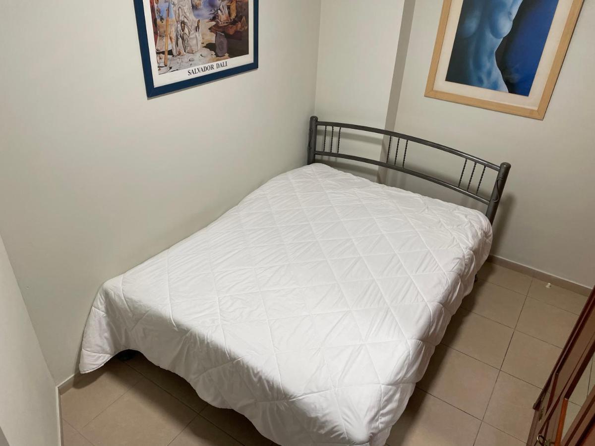 Isralux Apartments Bat Yam Extérieur photo