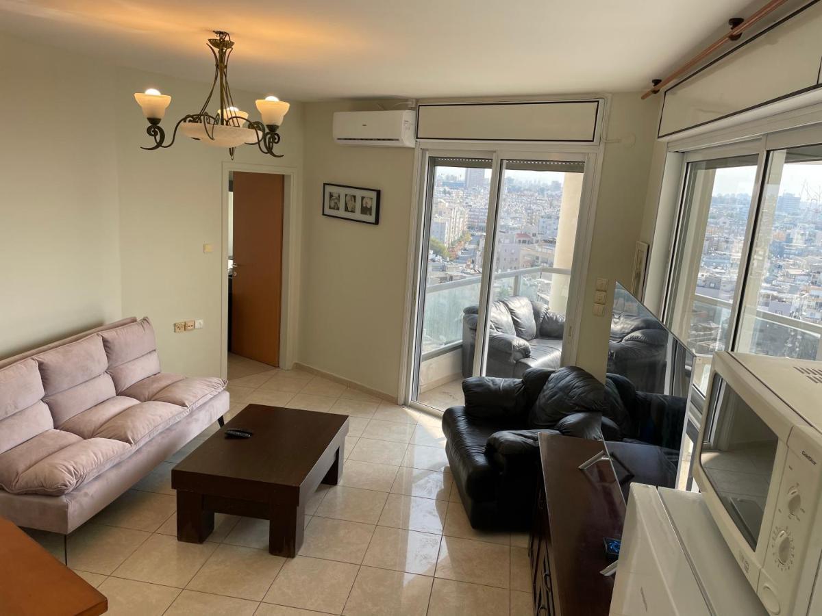 Isralux Apartments Bat Yam Extérieur photo